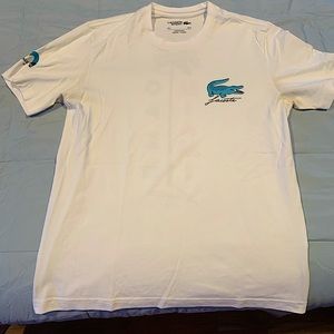 Men’s Lacoste t-shirt